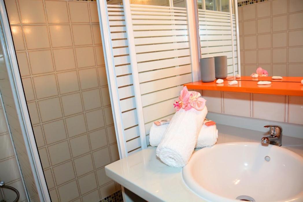 Residence De Vacances Mon Refuge - Bungalow De Type T3 Grande Anse Extérieur photo